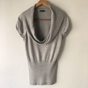 Express Top Shirt Cowl Neck Sz M Gray Fitted Cap Sleeve Pullover Women's Solid